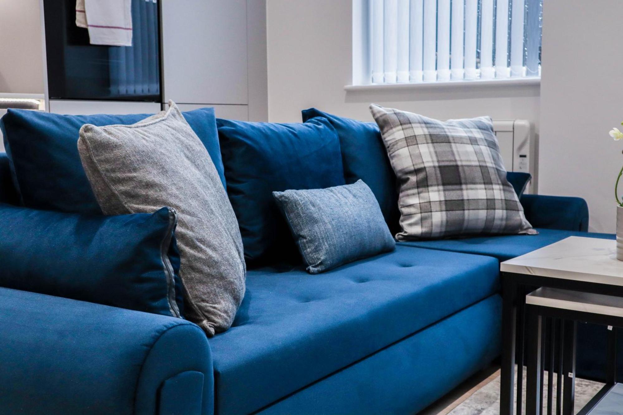 Modern 1-Bed Apartment In Buckinghamshire With Free Wifi, Parking & Garden 하이위컴 외부 사진