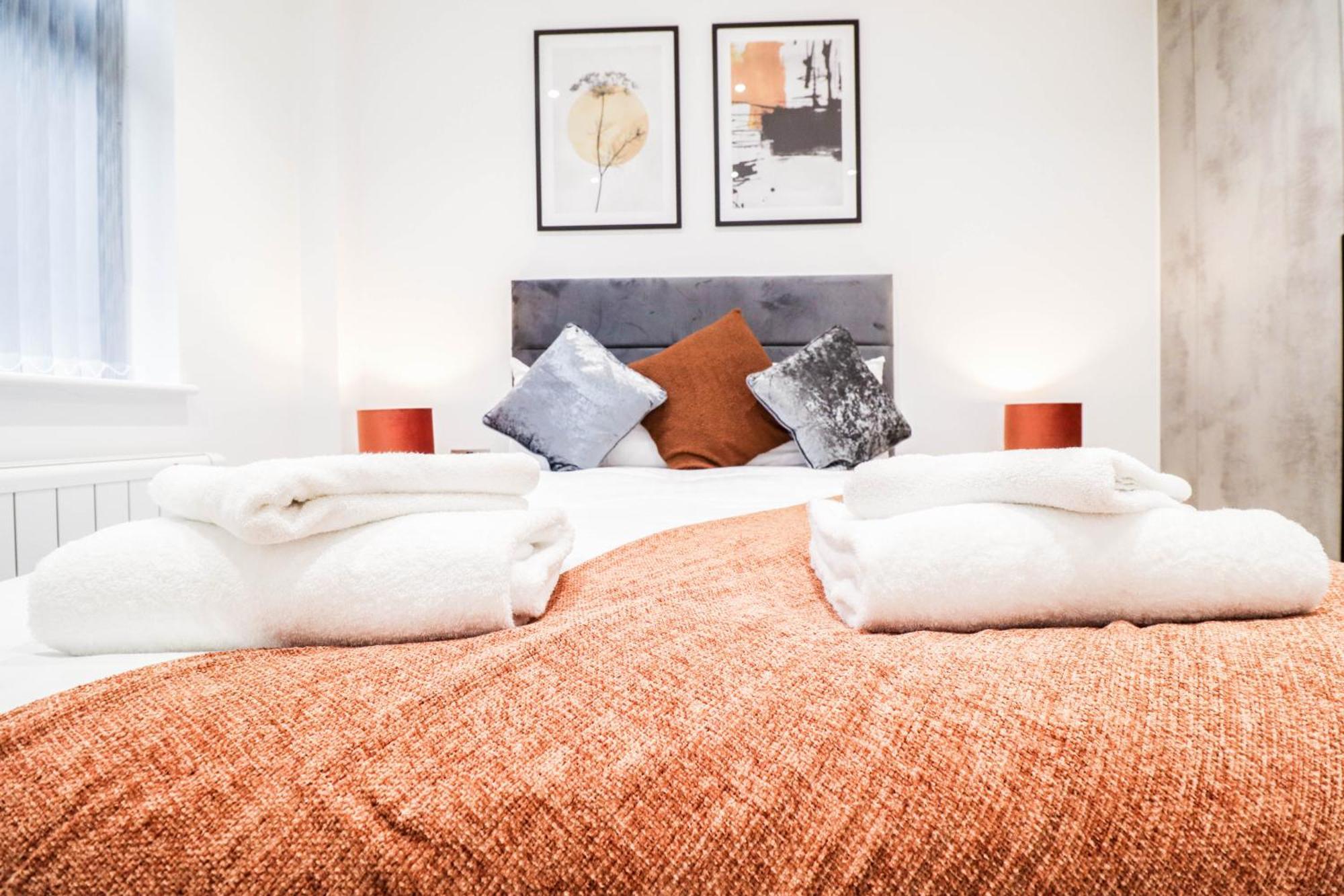 Modern 1-Bed Apartment In Buckinghamshire With Free Wifi, Parking & Garden 하이위컴 외부 사진