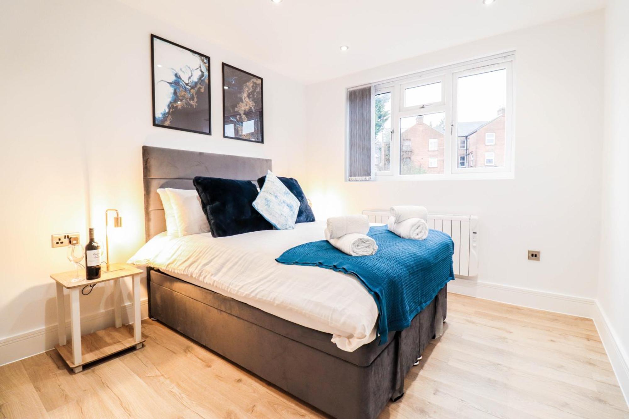 Modern 1-Bed Apartment In Buckinghamshire With Free Wifi, Parking & Garden 하이위컴 외부 사진